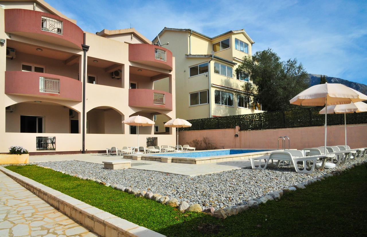 Apartmani Bulajic Tivat Exterior foto